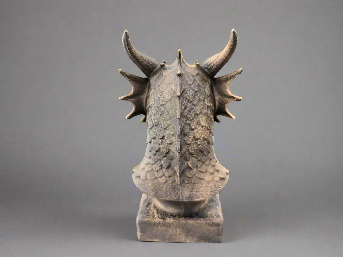 Bust-Dragon-Back-Fillywinkel