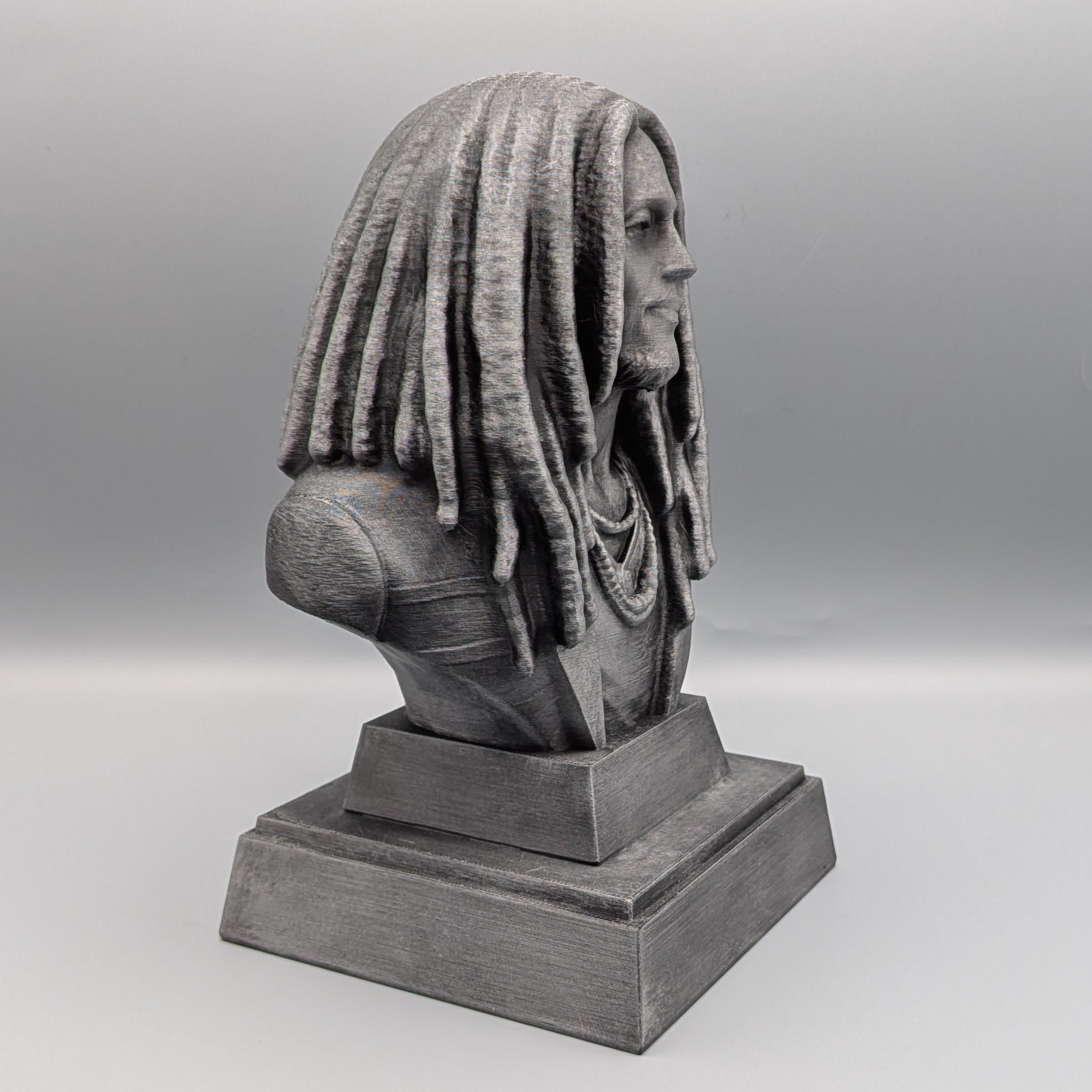 Collector’s reggae tribute bust