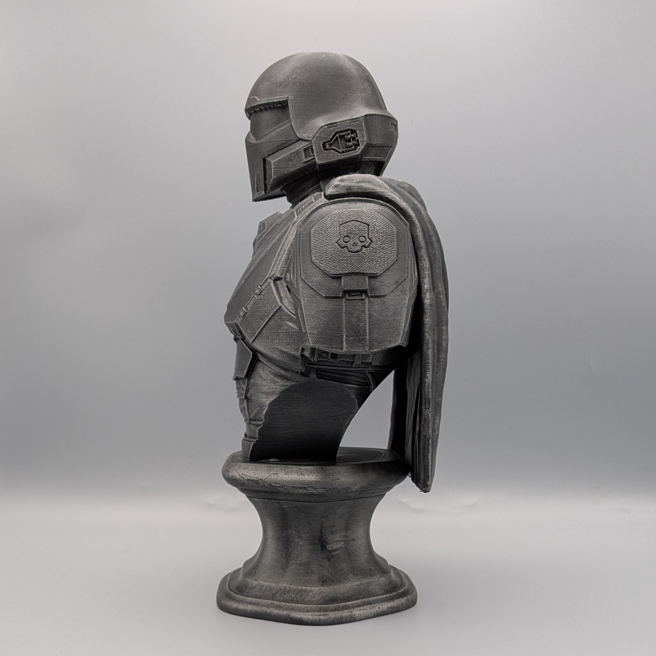 Helldiver Side Left