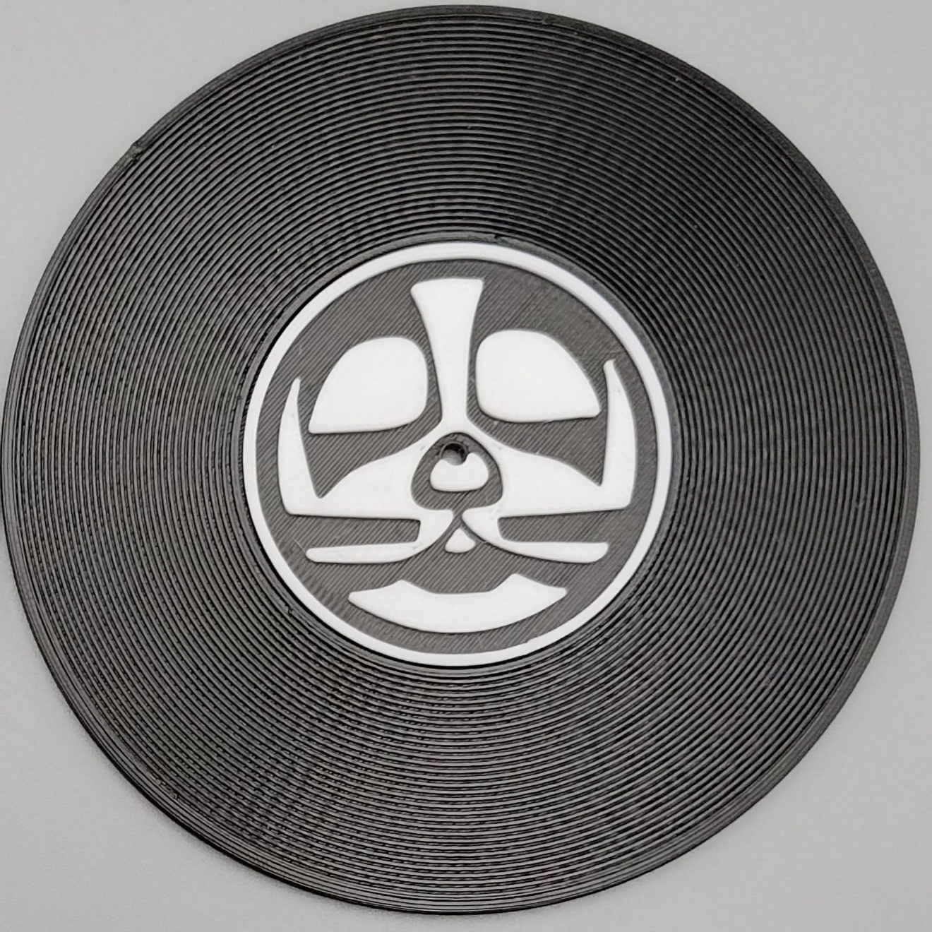 Record Coaster inspired by Kiss - Fillywinkel
