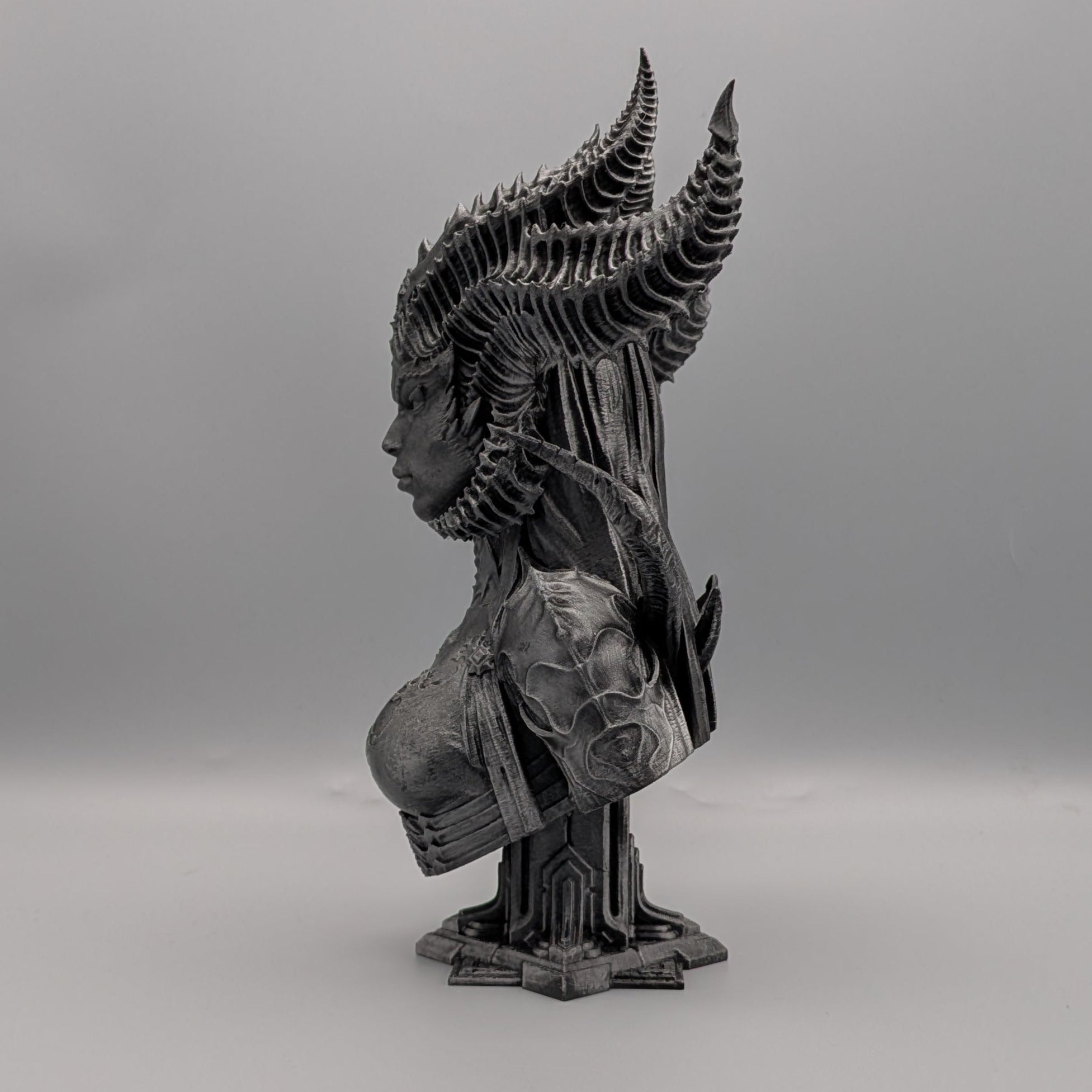 Lilith Side Left