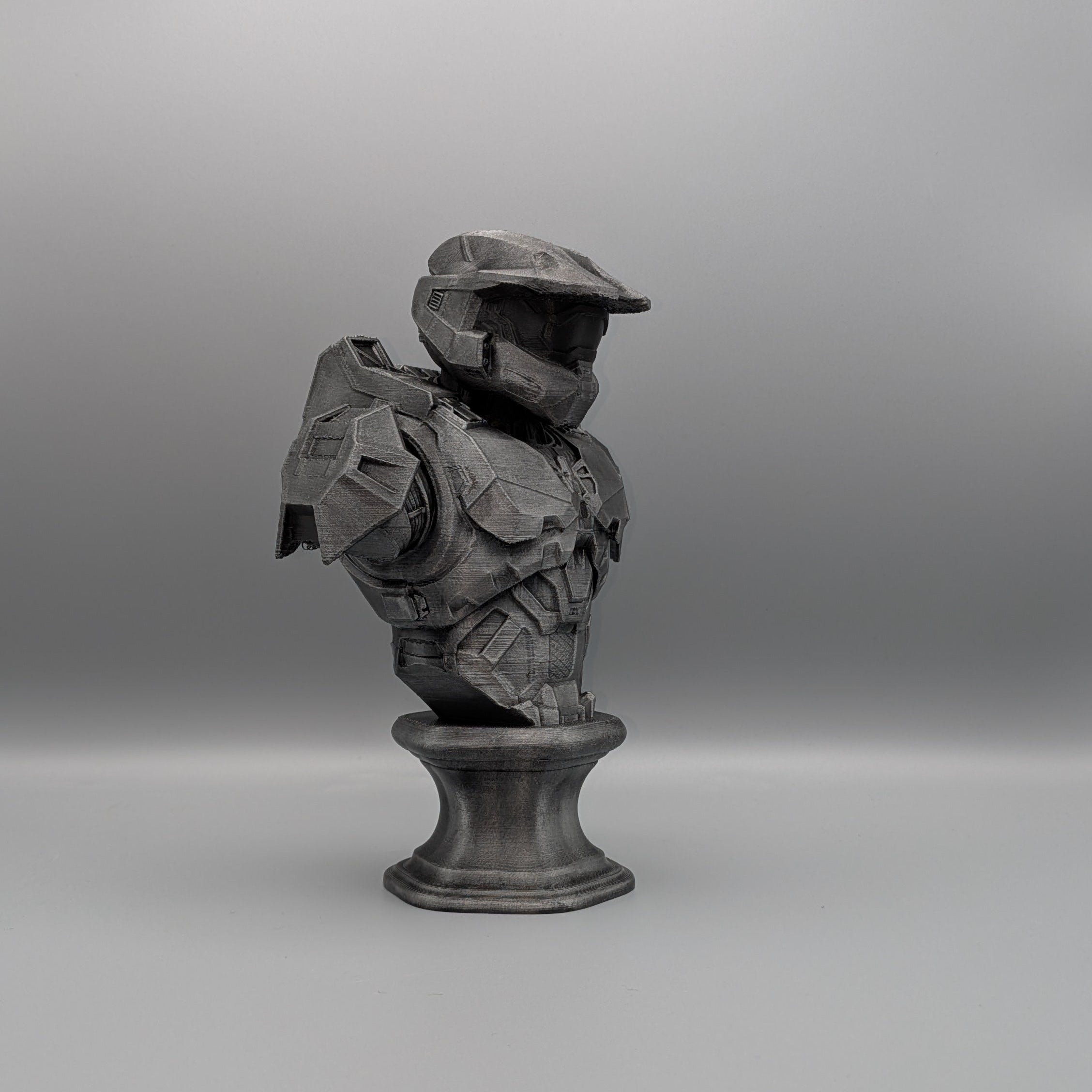 MasterChiefBustRight