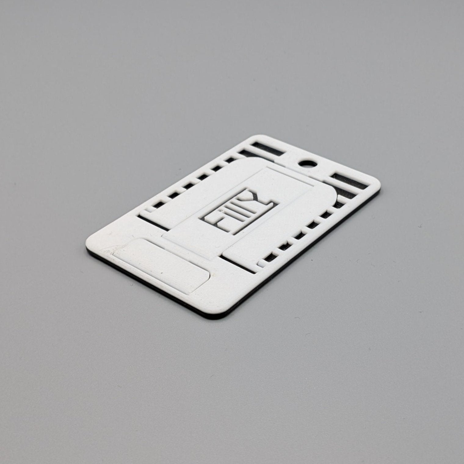 Credit Card Size Phone Holder - Fillywinkel