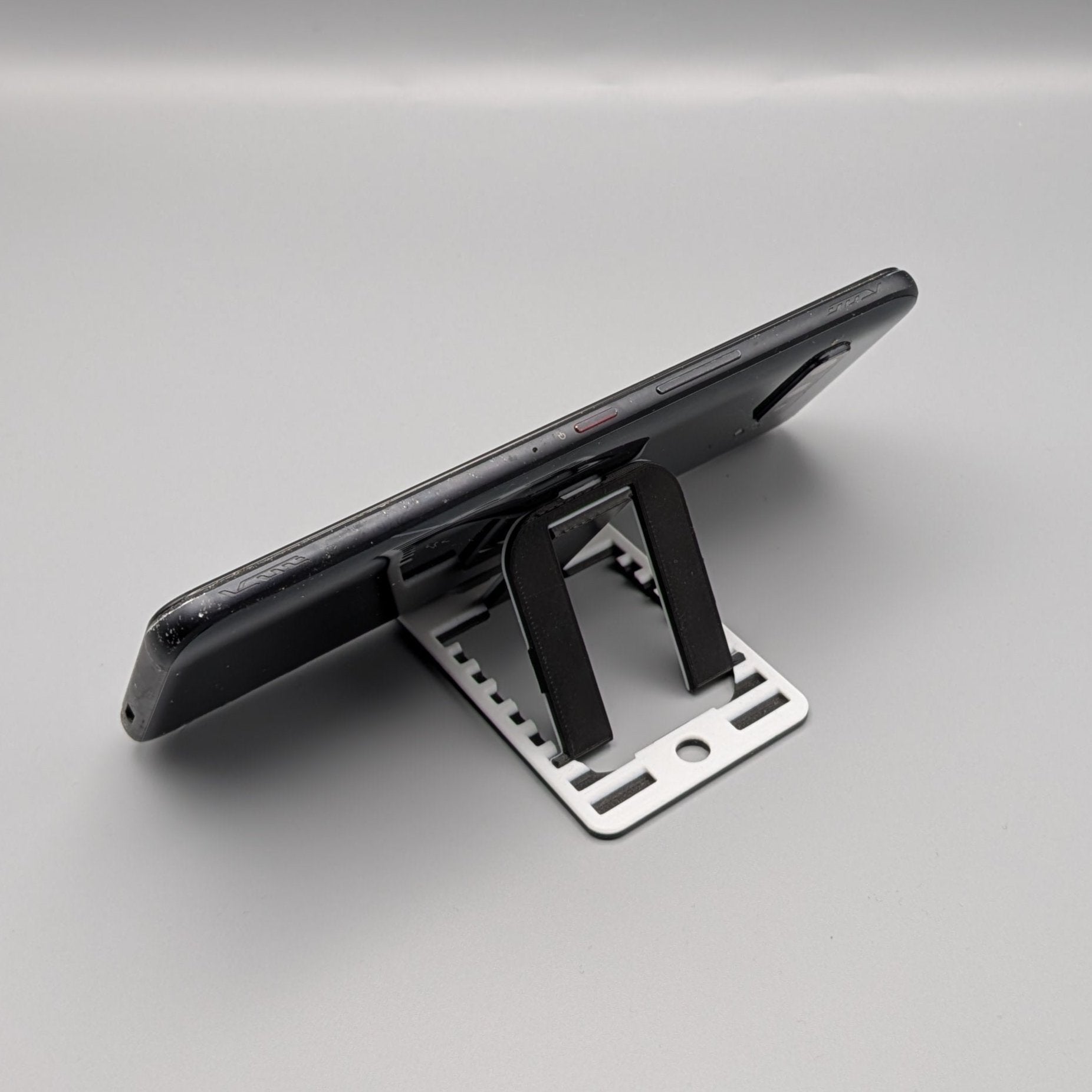 Credit Card Size Phone Holder - Fillywinkel