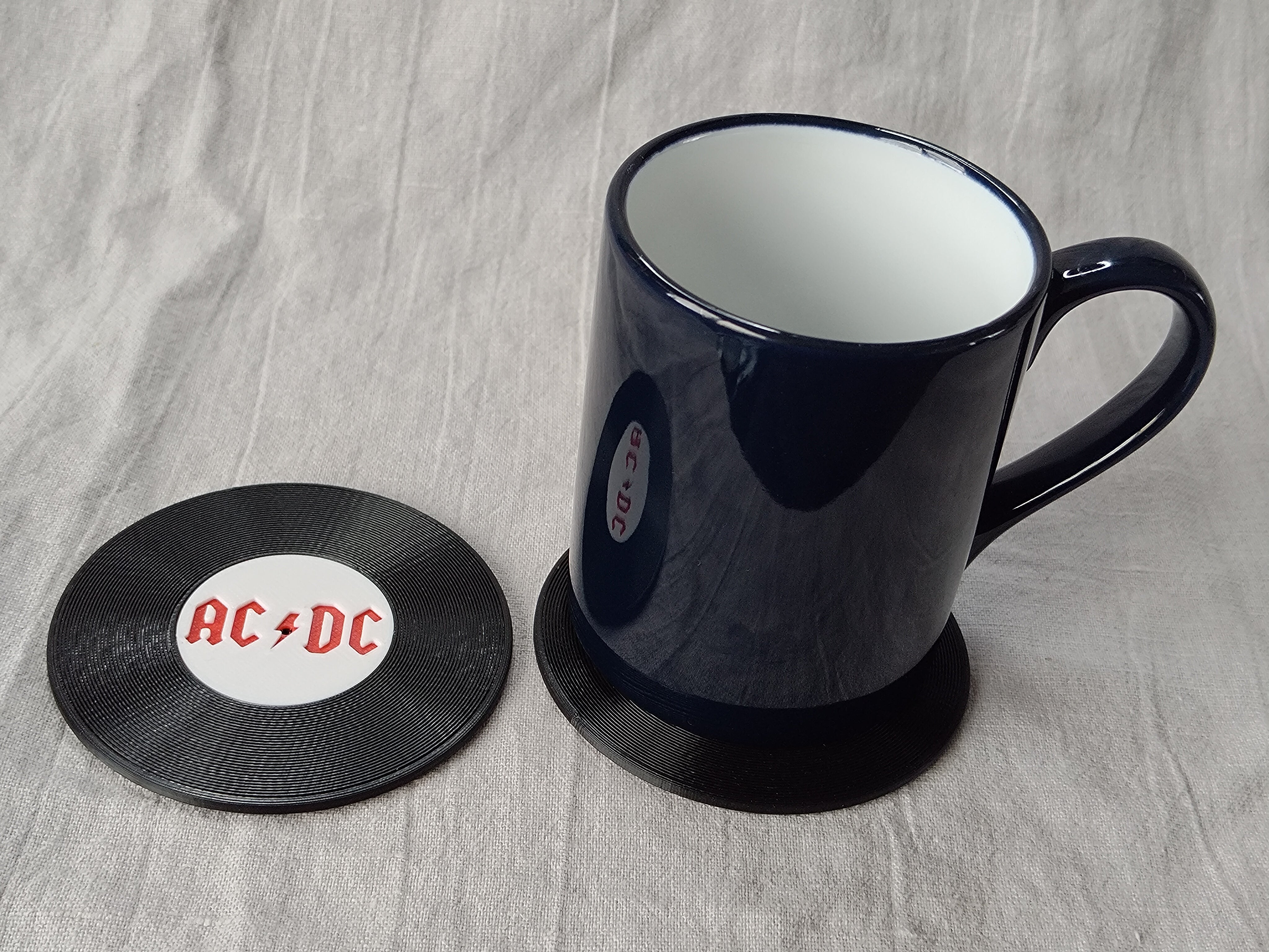Record Coaster inspired by ACDC - Fillywinkel