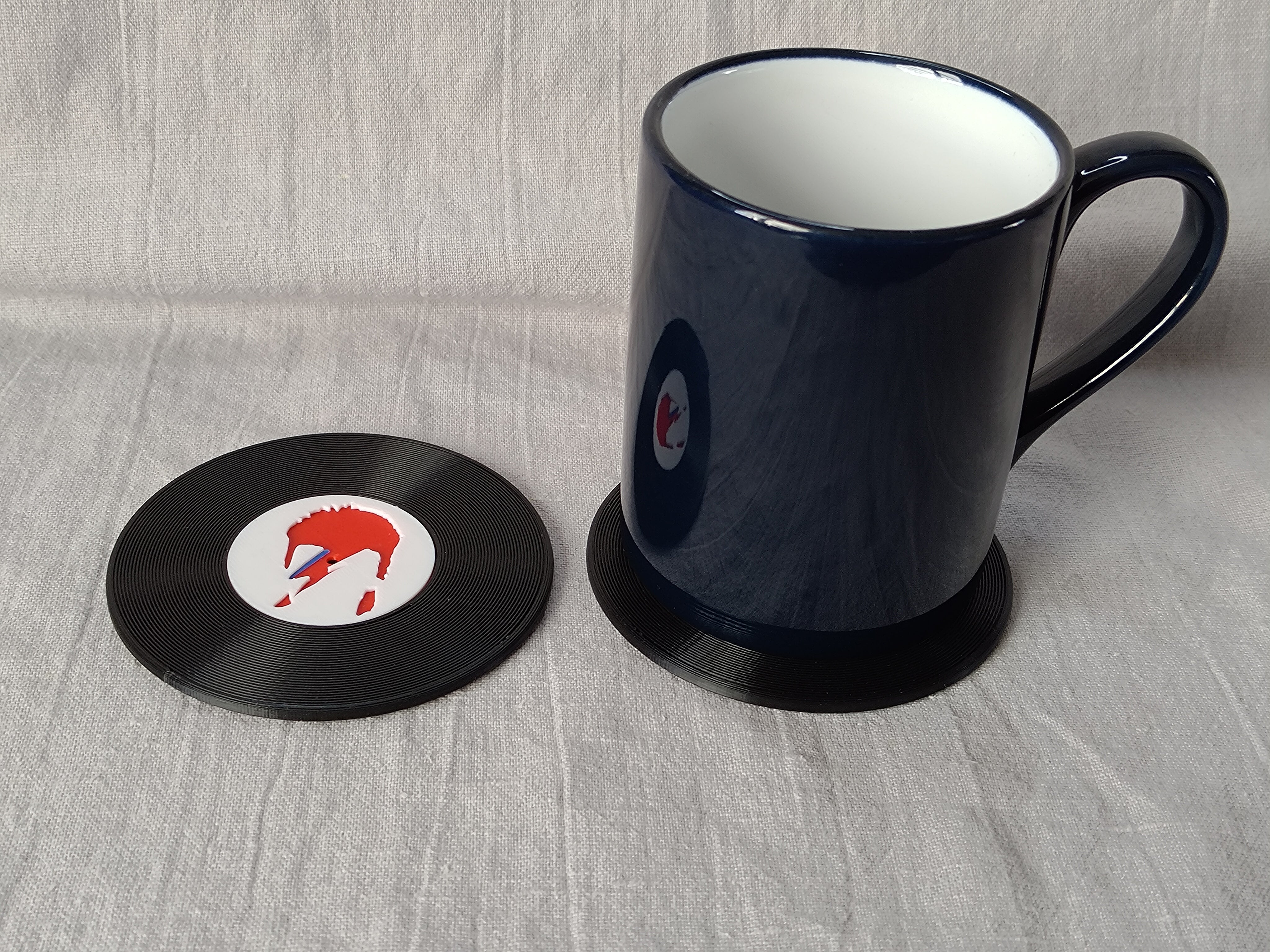 Record Coaster inspired by David Bowie - Fillywinkel