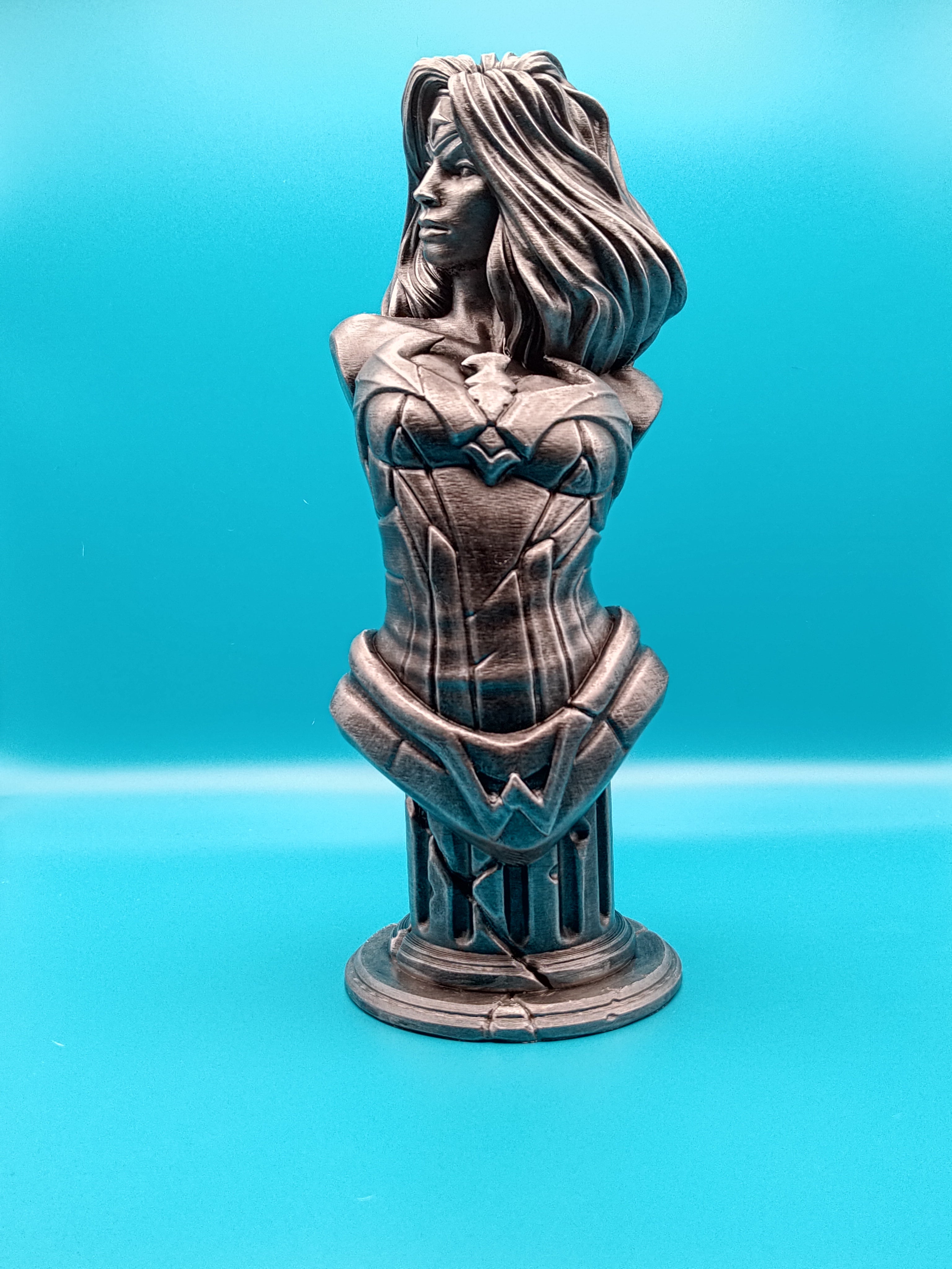 Bust inspired by Wonder Woman - Fillywinkel