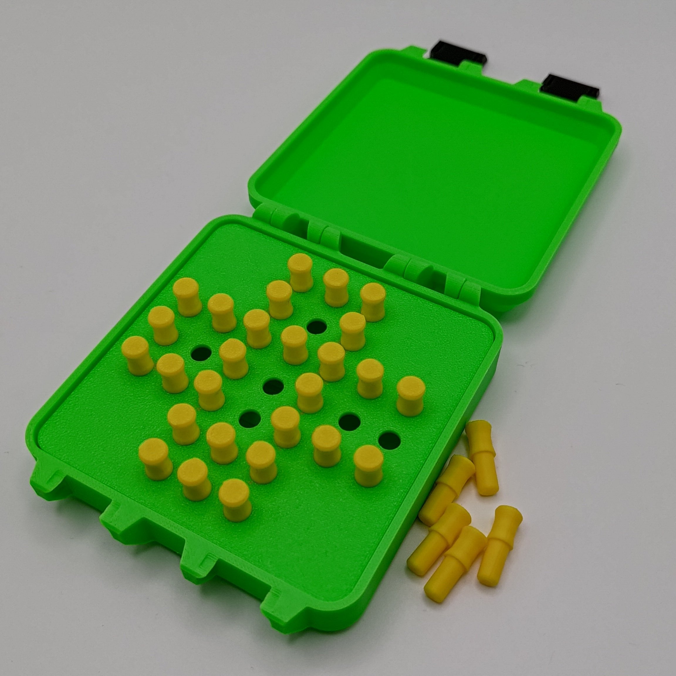 Peg Solitaire - Fillywinkel