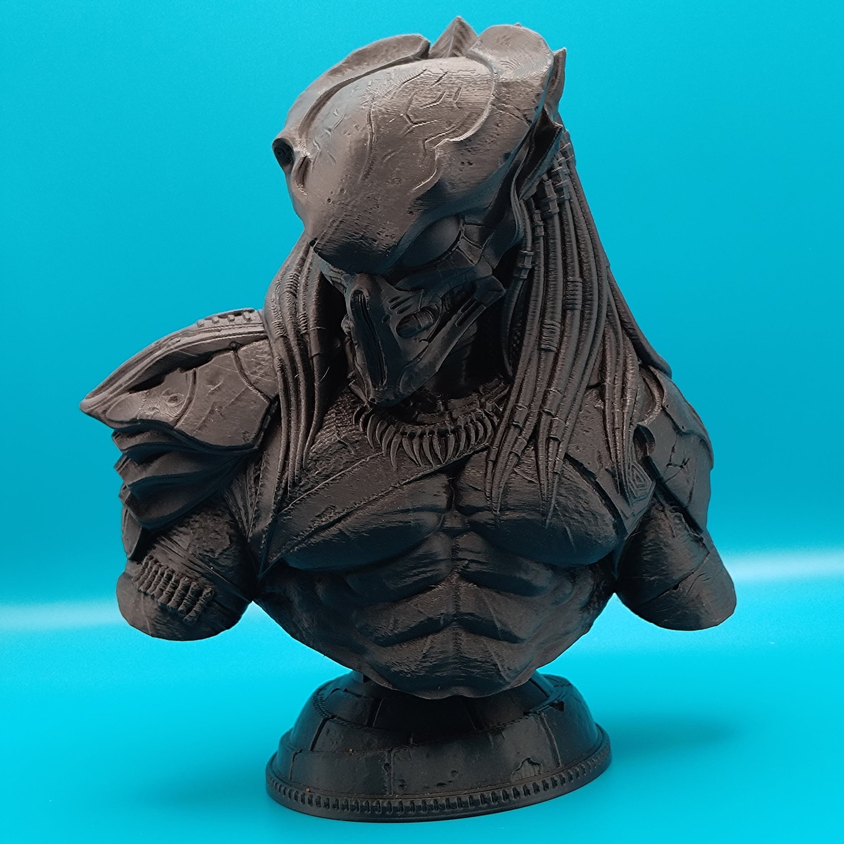 Bust inspired by The Predator - Fillywinkel