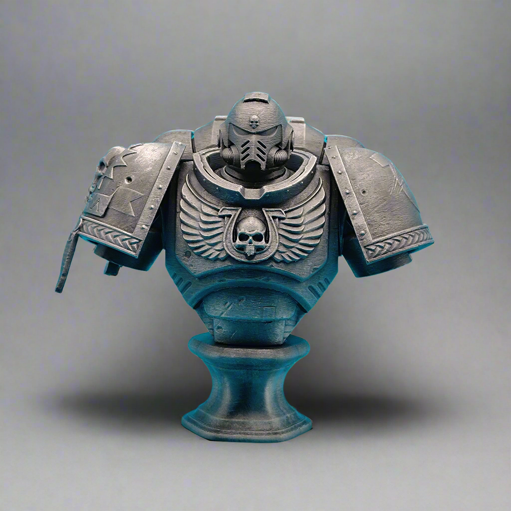 Bust inspired by Warhammer 40K: Lieutenant Titus - Fillywinkel