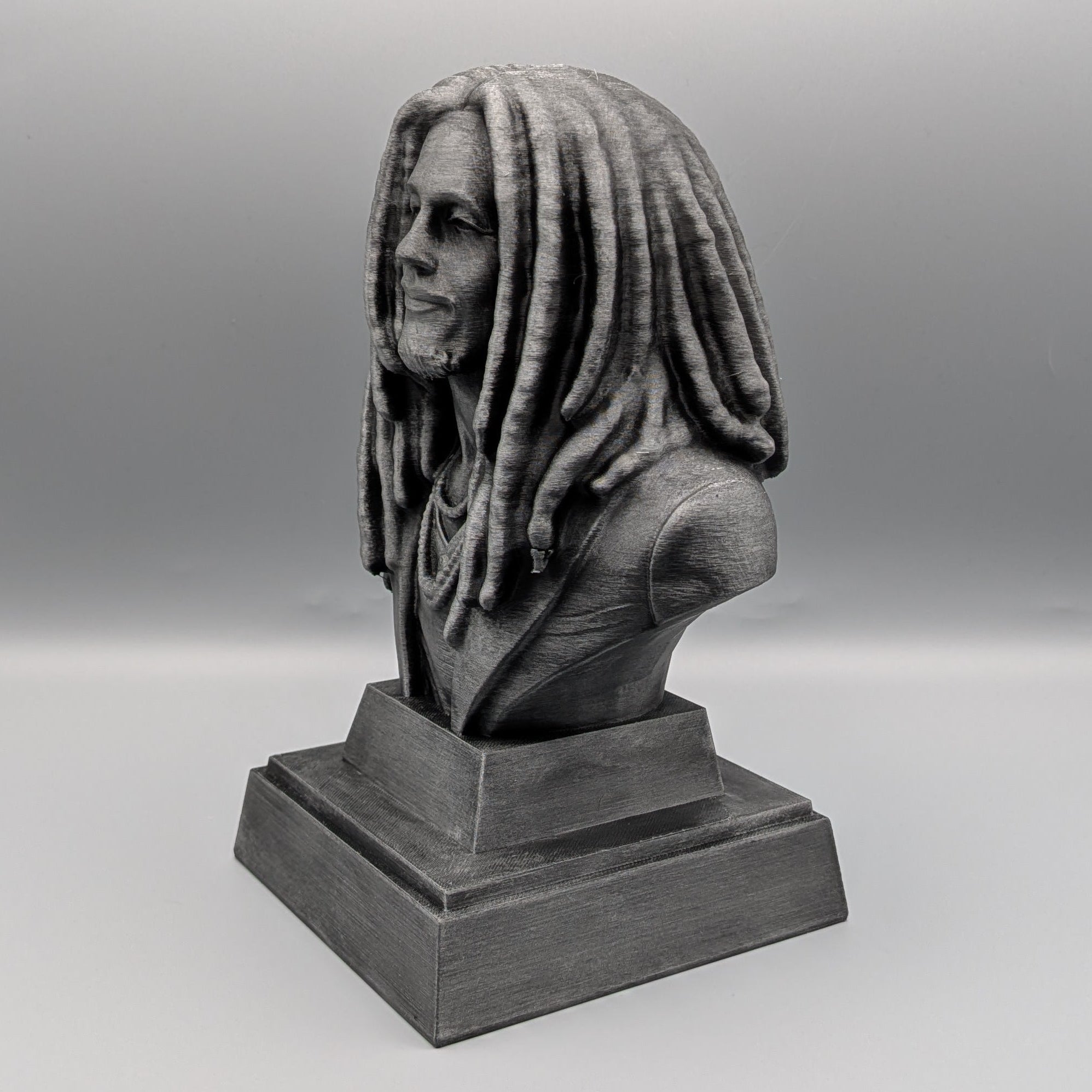 Reggae inspired bust side view detailed dreadlocks